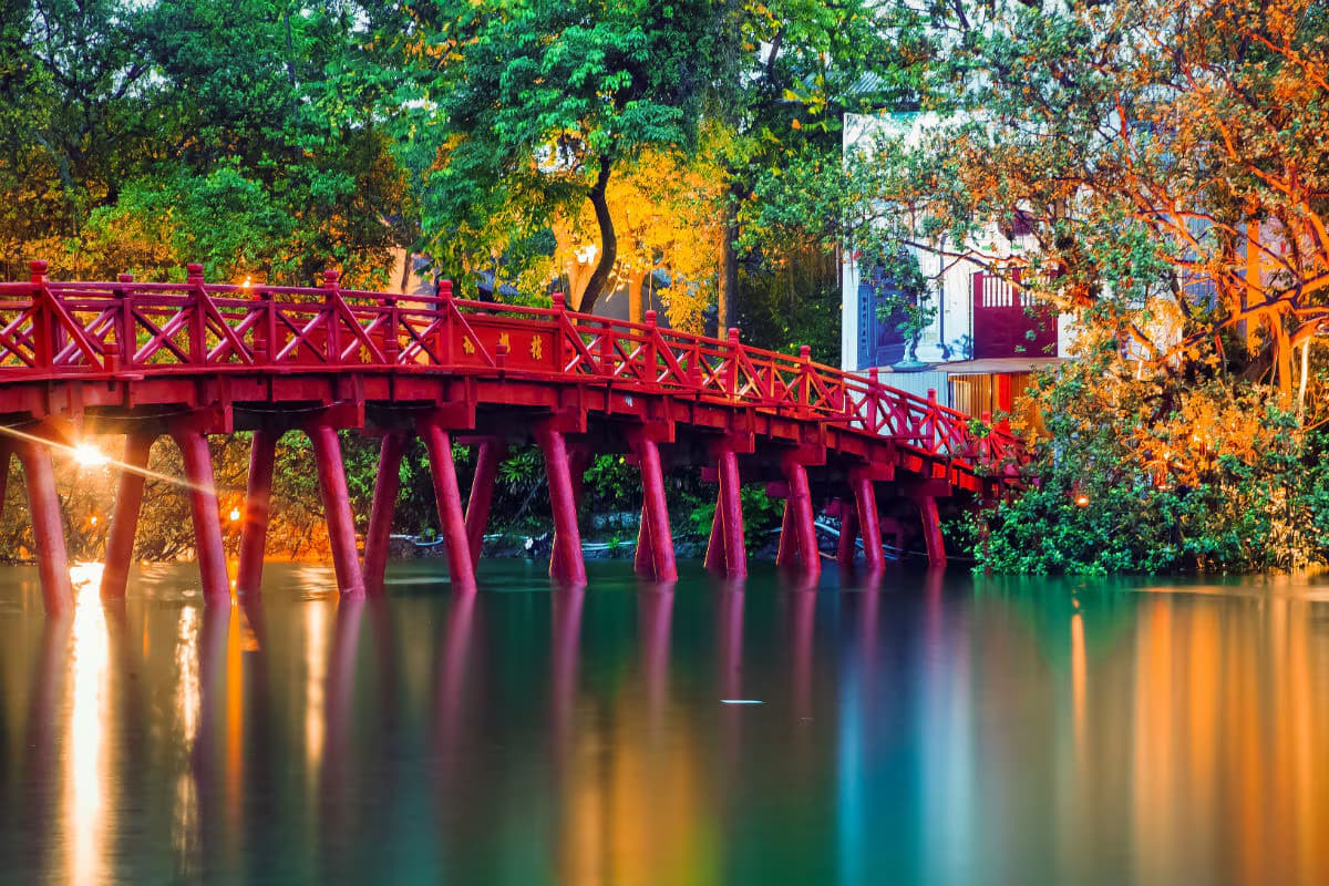 Arrival in Hanoi